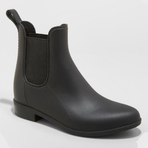 a new day Shoes - Women's A New Day Black Chelsea Rain Boots, NWT